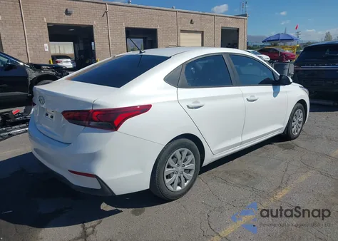 2020 Hyundai Accent Se z USA, uszkodzony, nr VIN 3KPC24A6XLE110423